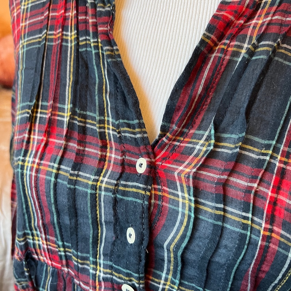 Fully Hicks popover Christmas plaid shirt